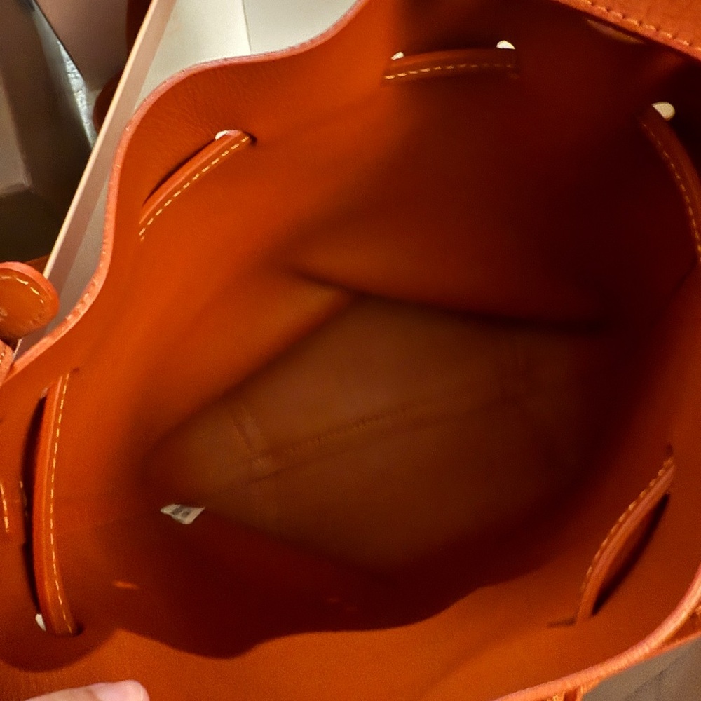 Mansur Gavriel Tan Suede Crossbody Bucket Bag - Cute For Summer!🥰🥰🥰 - Picture 5 of 6